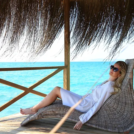 מלון Ceshme Çeşme